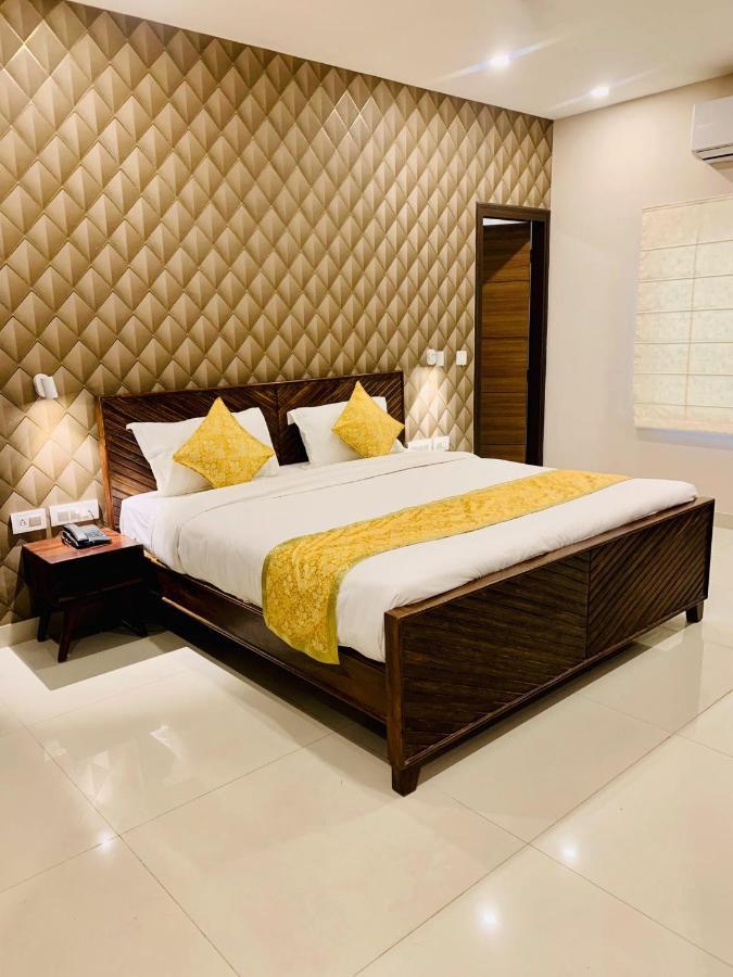 Vienna- A Boutique Hotel Τζαϊπούρ Εξωτερικό φωτογραφία