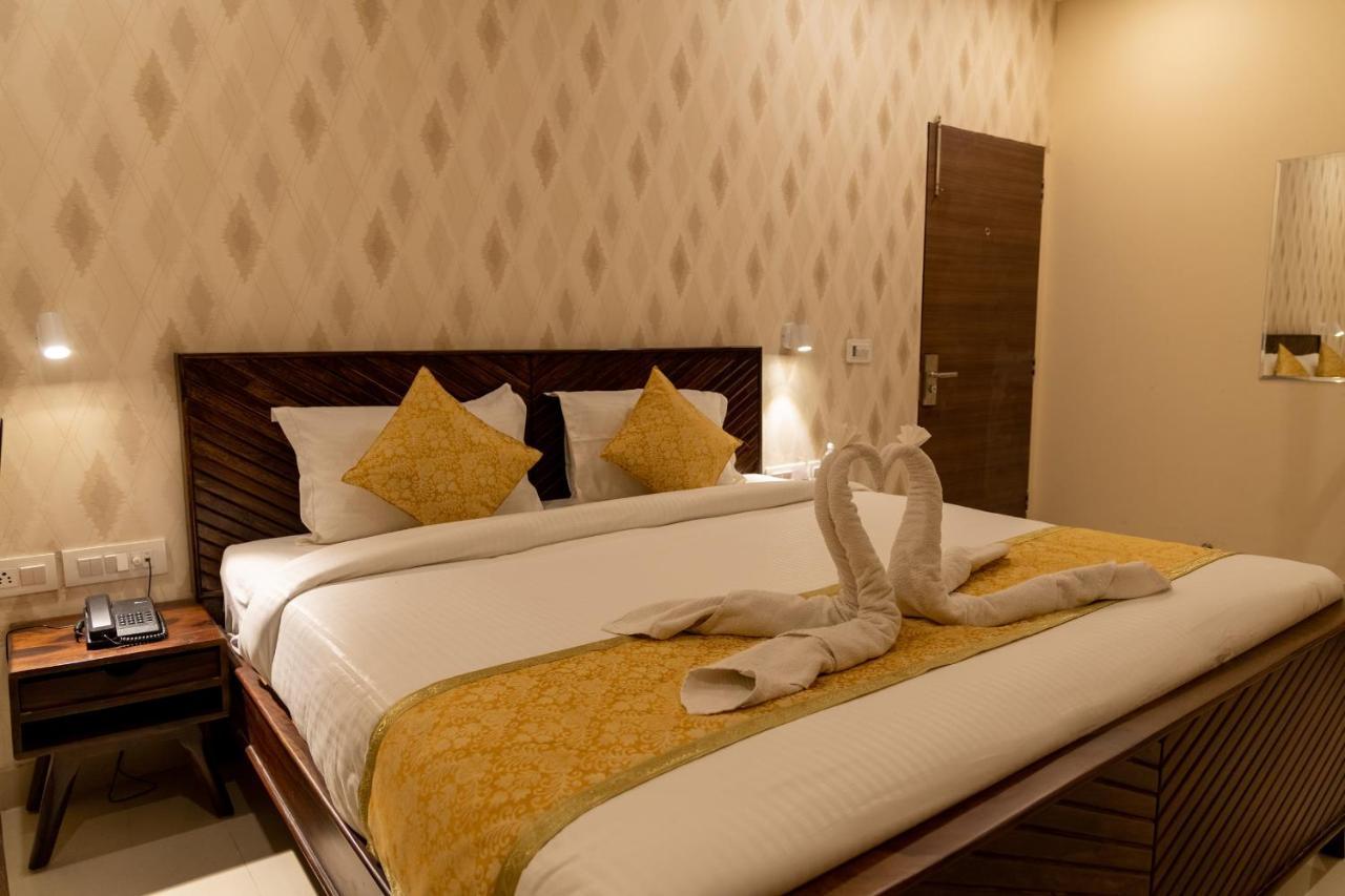 Vienna- A Boutique Hotel Τζαϊπούρ Εξωτερικό φωτογραφία