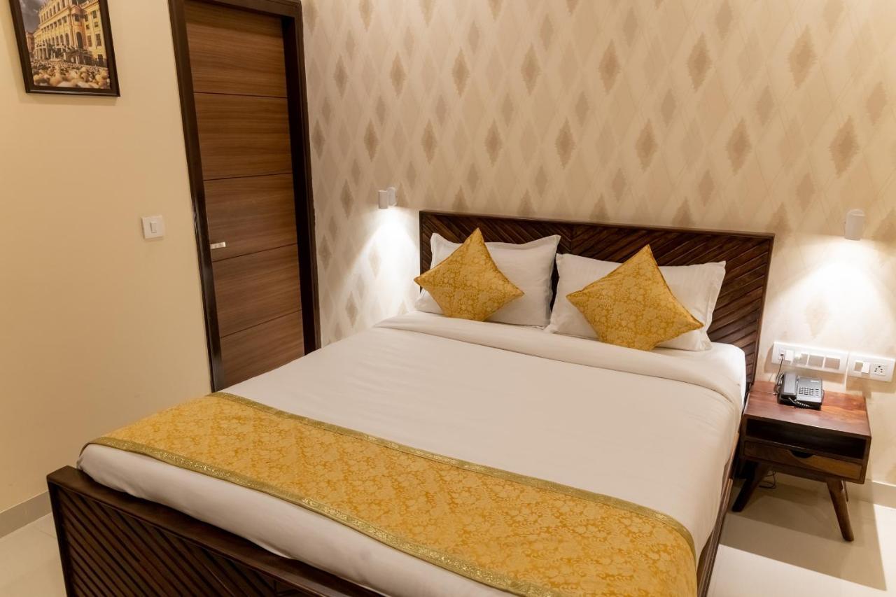 Vienna- A Boutique Hotel Τζαϊπούρ Εξωτερικό φωτογραφία